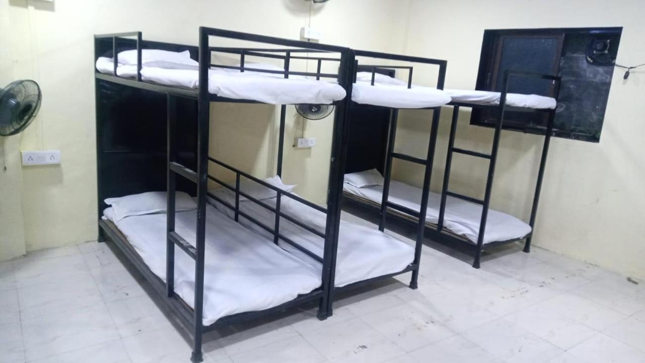 Saikrupa Dormitory Thane Buitenkant foto